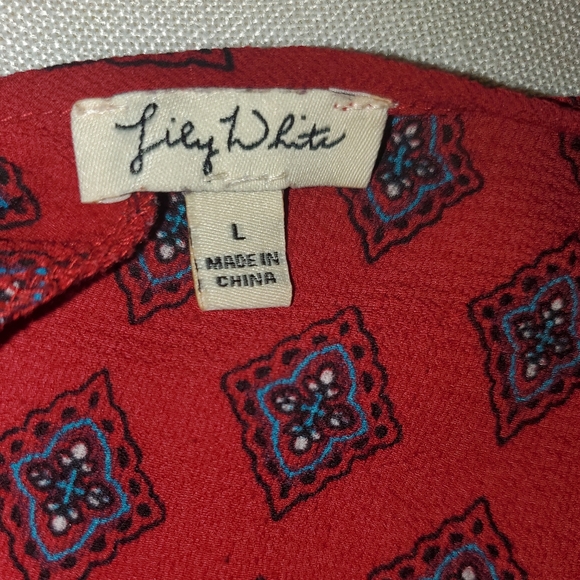 Red Printed Woven Top - Picture 4 of 4